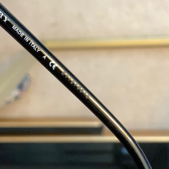 Burberry all inclusive sunglasses - Picture 5 of 12